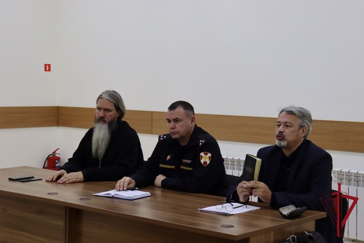 Православные беседы в рамках XXXI Международных Рождественских образовательных чтений прошли в Управлении Росгвардии на Чукотке 