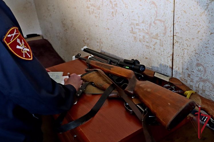 Чукотские росгвардейцы подвели итоги деятельности подразделений госконтроля и лицензионно-разрешительной работы 