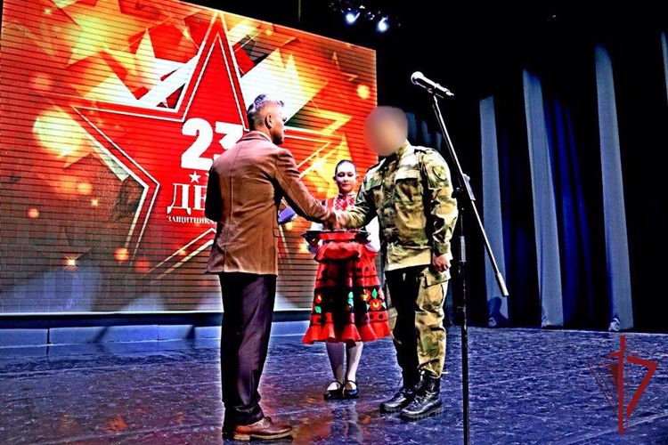 Росгвардейцам Чукотки вручили награды  Губернатора и Правительства региона
