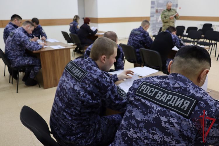 «Диктант Победы» написали росгвардейцы в Анадыре и Певеке