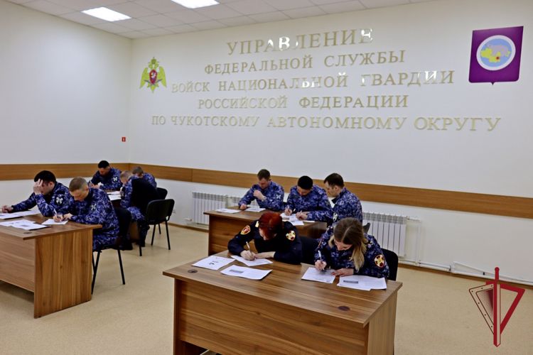 «Диктант Победы» написали росгвардейцы в Анадыре и Певеке