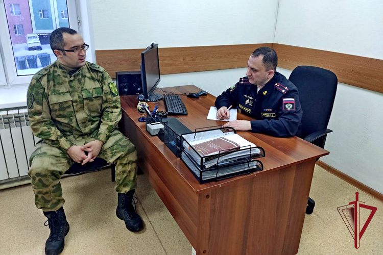 В Управлении Росгвардии по ЧАО прошли правовые занятия