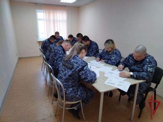 «Диктант Победы» написали росгвардейцы в Анадыре и Певеке