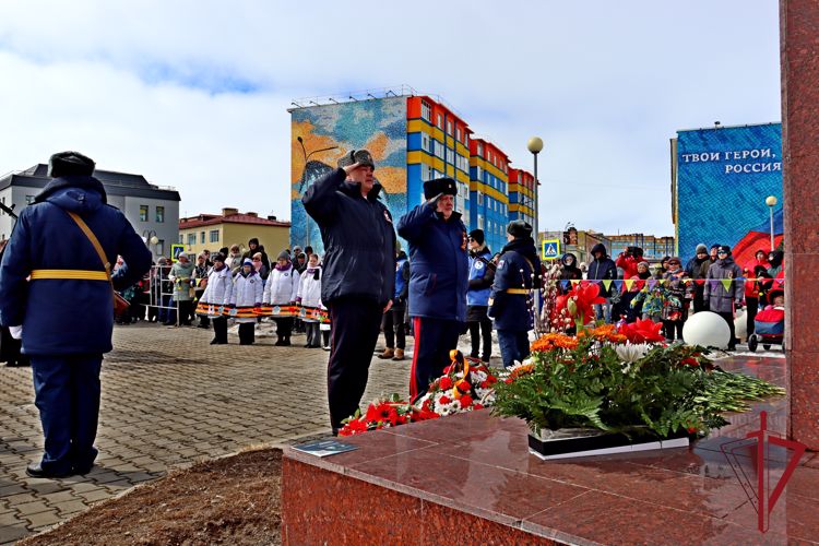 На Чукотке росгвардейцы приняли участие в Параде Победы