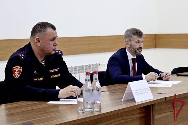 Правительство Чукотки обеспечило росгвардейцев специальными техническими средствами 