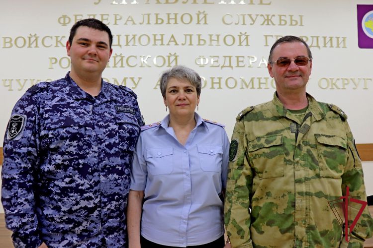 Крепкие росгвардейские семьи: вместе на службе и дома 