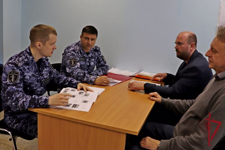На Чукотке росгвардейцы проверяют уровень защищенности объектов ТЭК