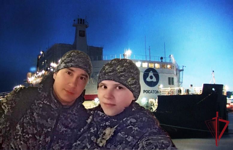 Крепкие росгвардейские семьи: вместе на службе и дома 