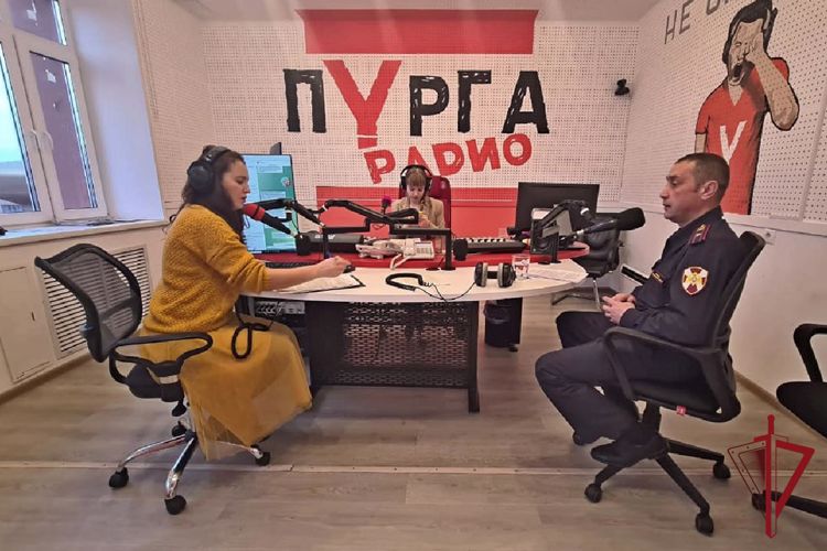 На Чукотке сотрудник ОВО Росгвардии выступил в эфире "Радио Пурга"