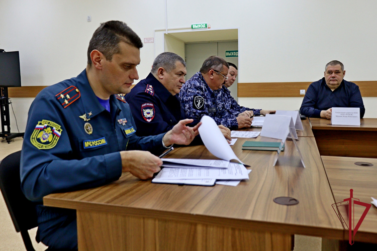 В Росгвардии ЧАО прошел Координационный совет по вопросам частной охранной деятельности
