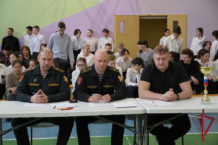 Офицеры Росгвардии вошли в состав жюри конкурса «Смотр песни и строя» в Анадыре
