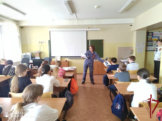 В Певеке росгвардейцы приняли участие в памятных мероприятиях, приуроченных ко дню Великой Победы