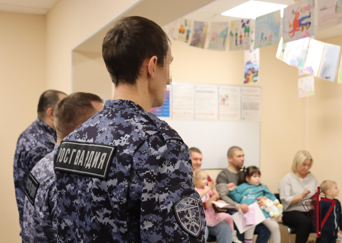 Участников СВО поздравили с Днем отца в филиале фонда  «Защитники Отечества»  на Чукотке