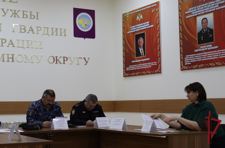 Круглый стол по вопросам частной  охранной деятельности прошел в Анадыре  