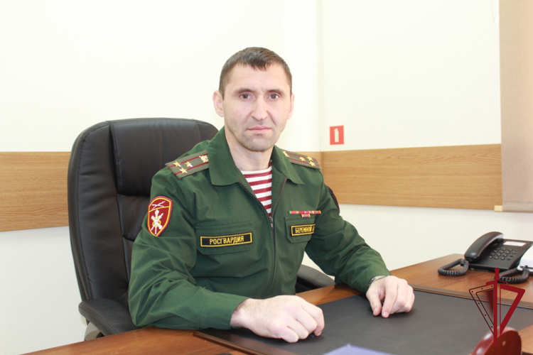 Поздравление врио начальника регионального Управления Росгвардии с Международным женским днем