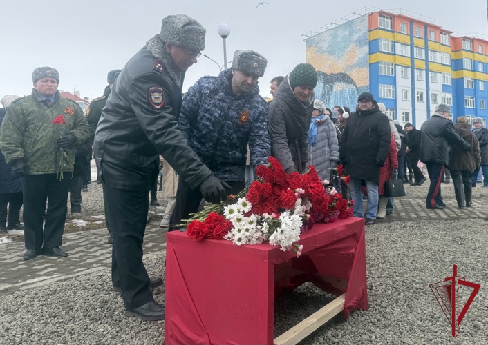 Росгвардия приняла участие в открытии Стелы памяти погибшим защитникам Отечества