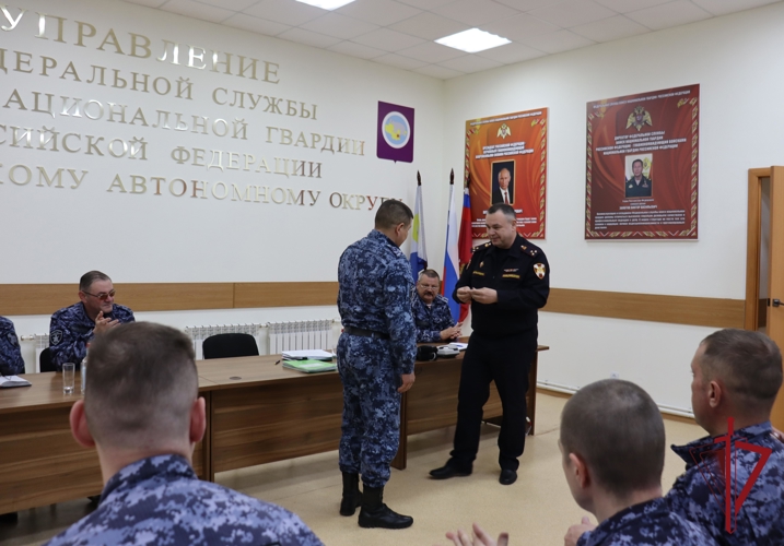 На Чукотке сотрудники Росгвардии награждены медалями «За спасение»