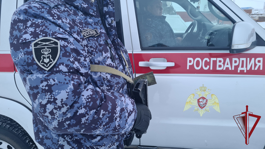 Росгвардия напоминает жителям Чукотки как обезопасить свое жилище и имущество во время праздников   
