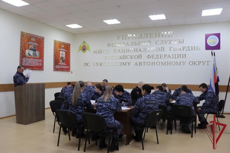 Чукотские росгвардейцы на страже памяти: сотрудники ведомства приняли участие в Международной патриотической акции  «Диктант Победы» 