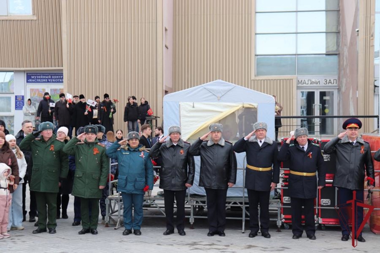 В торжественных мероприятиях в честь празднования 81-й годовщины Великой Победы приняли участие росгвардейцы на Чукотке