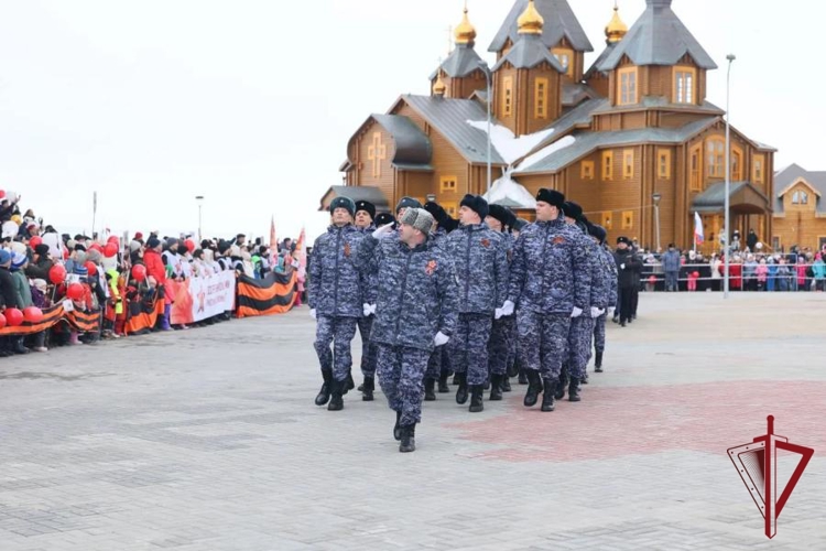 В торжественных мероприятиях в честь празднования 81-й годовщины Великой Победы приняли участие росгвардейцы на Чукотке