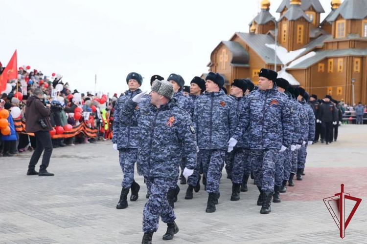 В торжественных мероприятиях в честь празднования 81-й годовщины Великой Победы приняли участие росгвардейцы на Чукотке