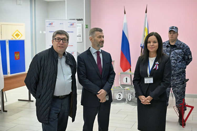 На Чукотке сотрудники Росгвардии обеспечили  безопасность в Единый день голосования